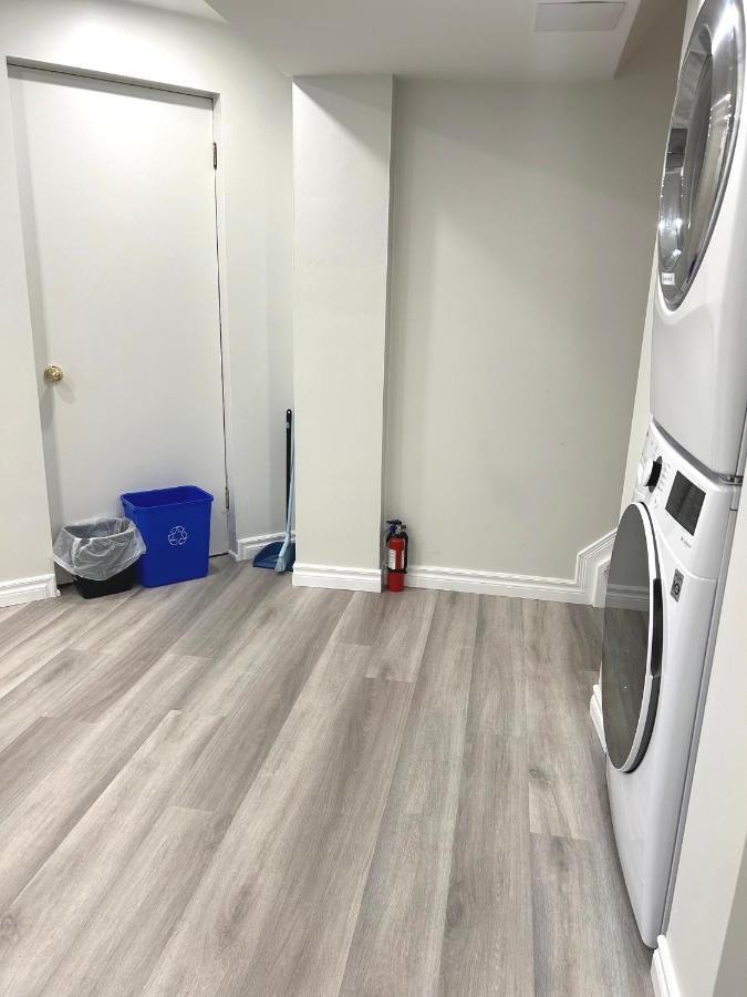 Perfect Location Comfort Private House Lower Level 2 Bedroom Unit Mississauga Esterno foto